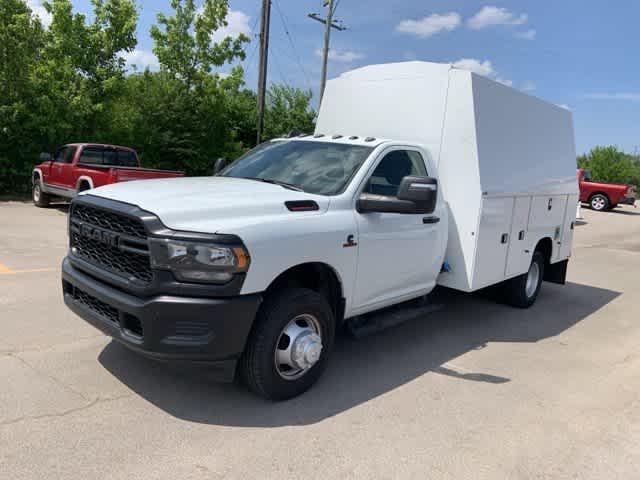 2024 RAM 3500 Chassis Tradesman/SLT