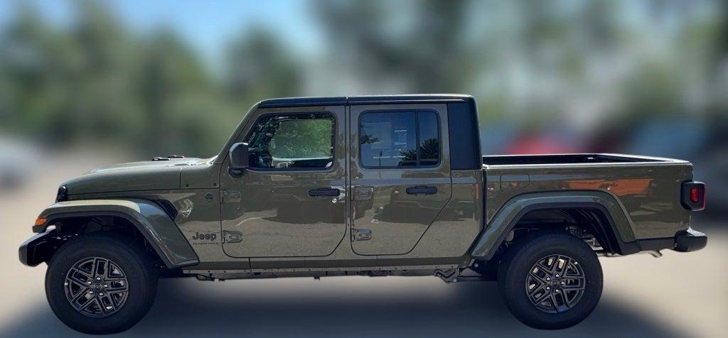 2025 Jeep Gladiator GLADIATOR SPORT S 4X4