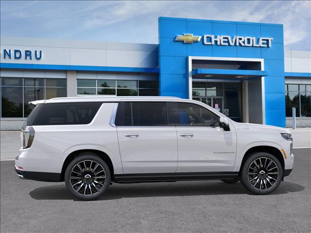 2025 Chevrolet Suburban 4WD High Country