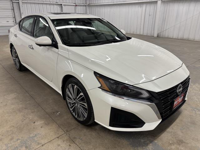 2023 Nissan Altima SL Intelligent AWD