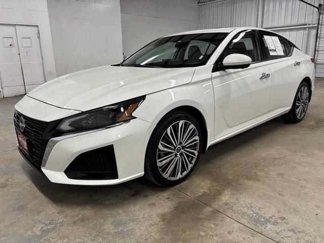 2023 Nissan Altima SL Intelligent AWD