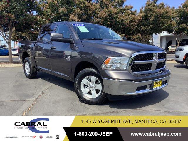 2023 RAM 1500 Classic SLT Crew Cab 4x4 57 Box