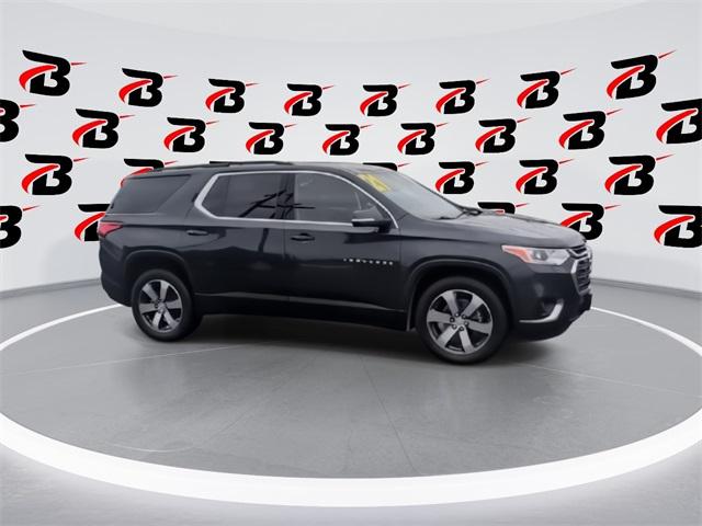 2021 Chevrolet Traverse AWD LT Leather