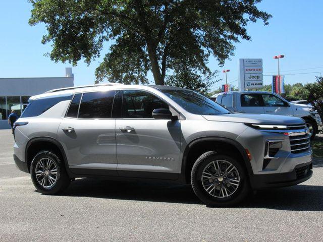 2025 Chevrolet Traverse FWD LT