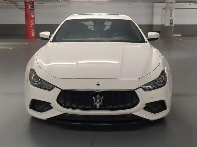 2022 Maserati Ghibli Modena Q4