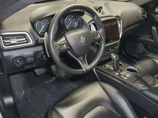2022 Maserati Ghibli Modena Q4