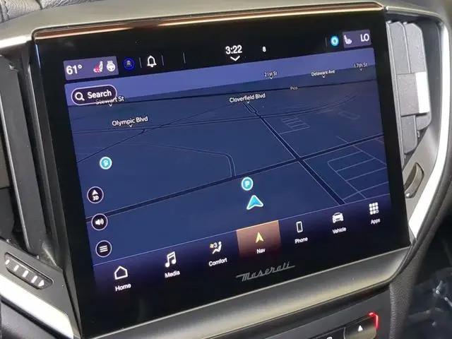 2022 Maserati Ghibli Modena Q4