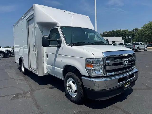 2026 Ford E-350 Cutaway E-Series Cutaway for sale in Elkhart, IN