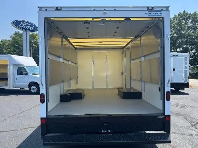 2026 Ford E-350 Cutaway E-Series Cutaway