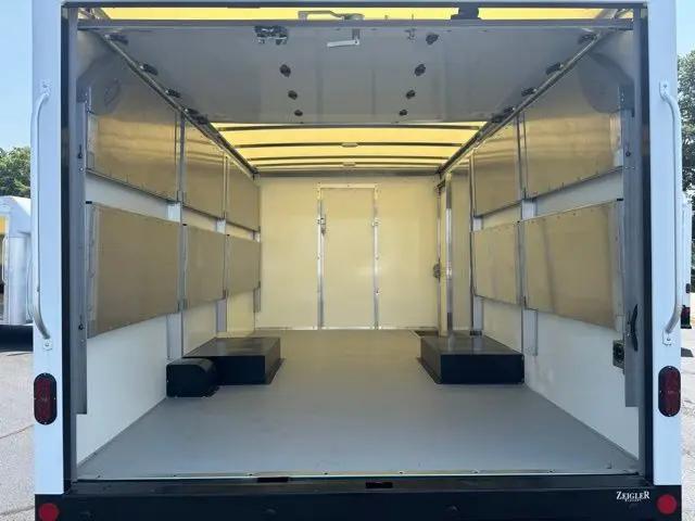 2026 Ford E-350 Cutaway E-Series Cutaway