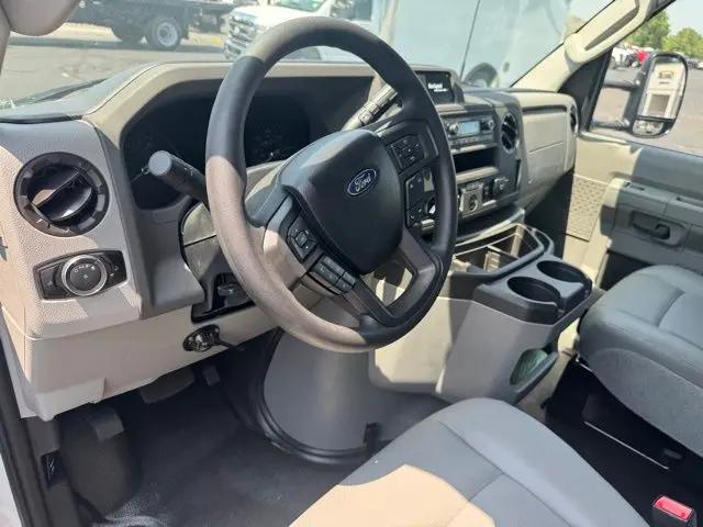 2026 Ford E-350 Cutaway E-Series Cutaway
