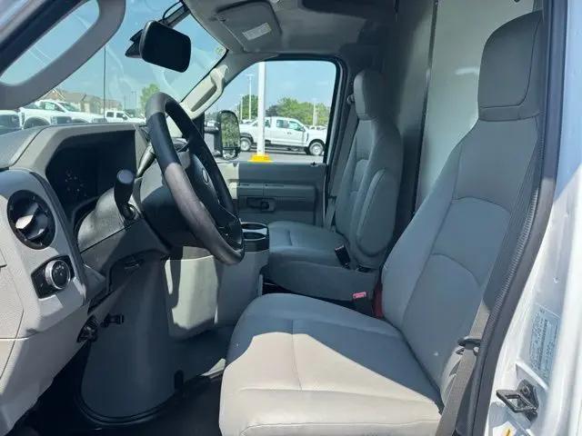 2026 Ford E-350 Cutaway E-Series Cutaway