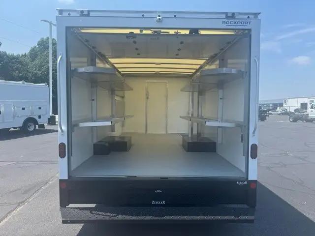 2026 Ford E-350 Cutaway E-Series Cutaway