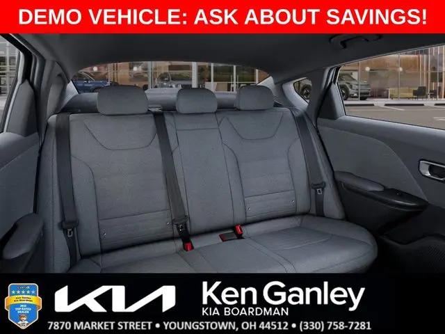 2025 Kia K4 EX