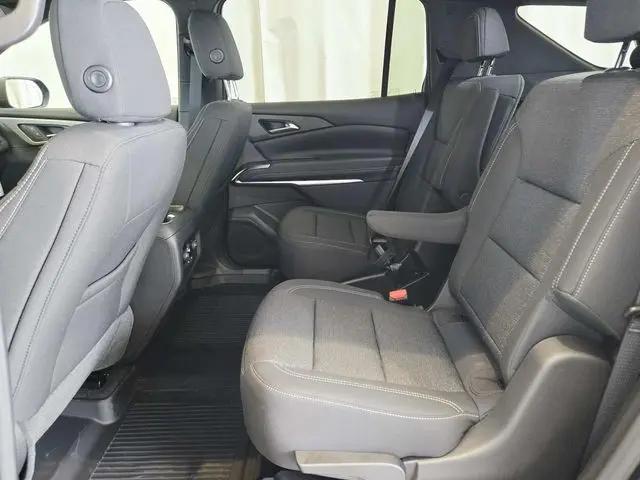 2026 Chevrolet Traverse FWD LT
