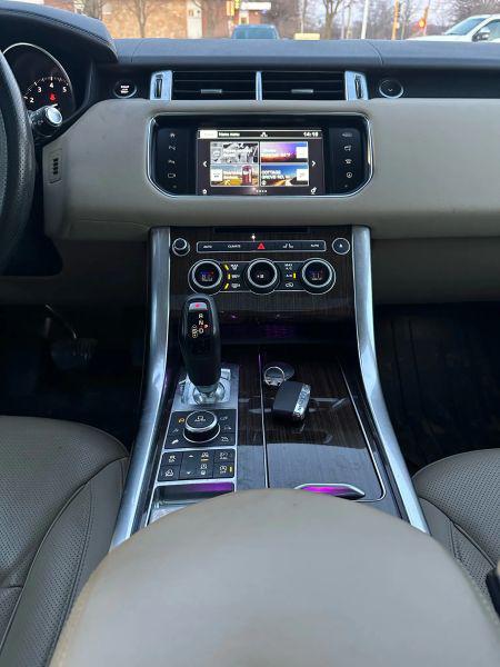 2016 Land Rover Range Rover Sport 5.0L V8 Supercharged