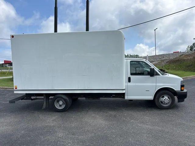 2018 Chevrolet Express Cutaway Work Van