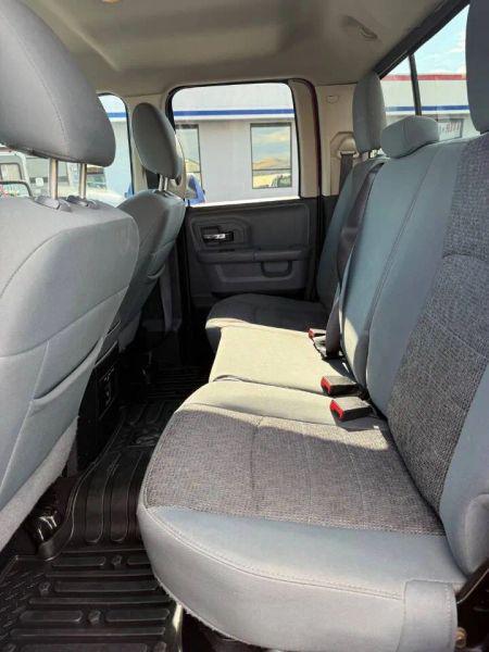 2017 Ram 1500 SLT Quad Cab 4x4 6'4" Box