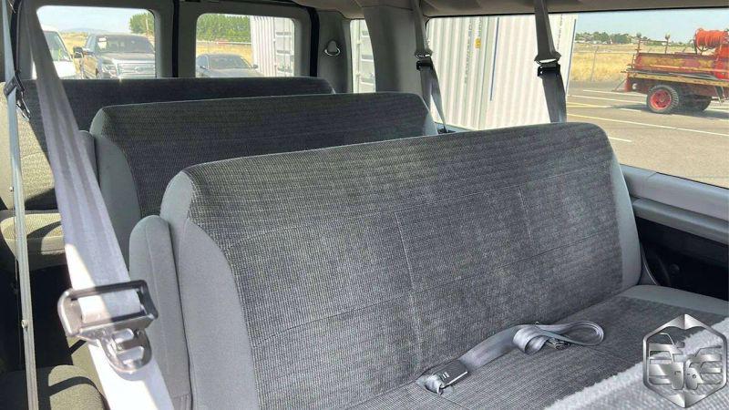 2003 Ford E-350 Super Duty XL