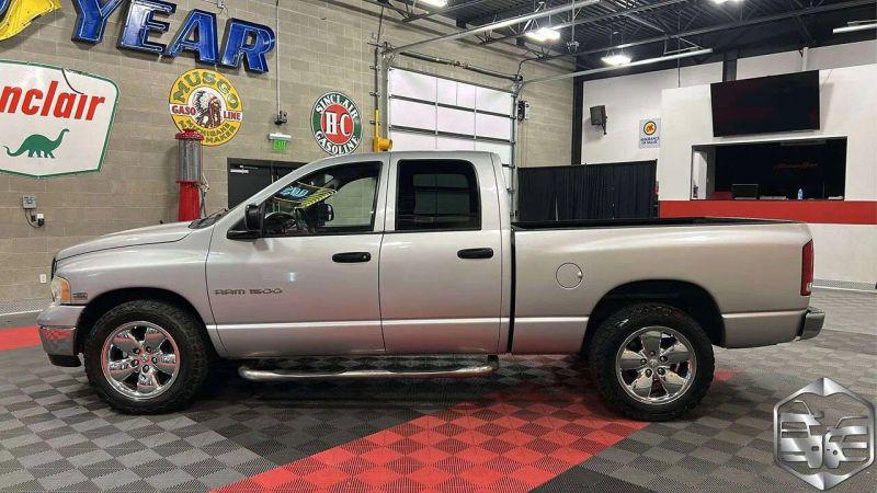 2004 Dodge Ram 1500 SLT/Laramie