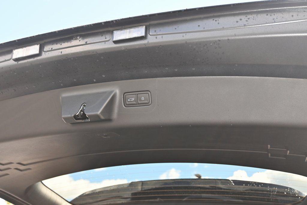 2026 Hyundai Santa Fe SEL - Photo 10