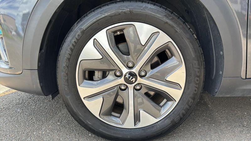 2020 Kia Niro EV EX Premium