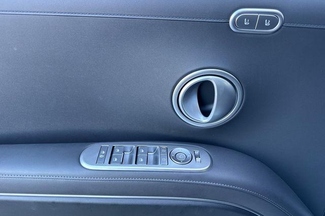 2026 Hyundai Palisade Limited - Photo 11