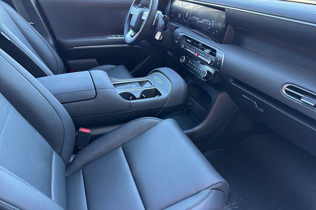 2026 Hyundai Palisade Limited - Photo 17