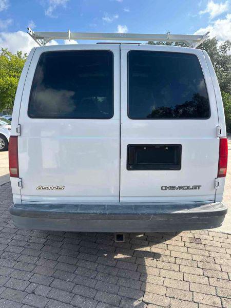 1998 Chevrolet Astro Base