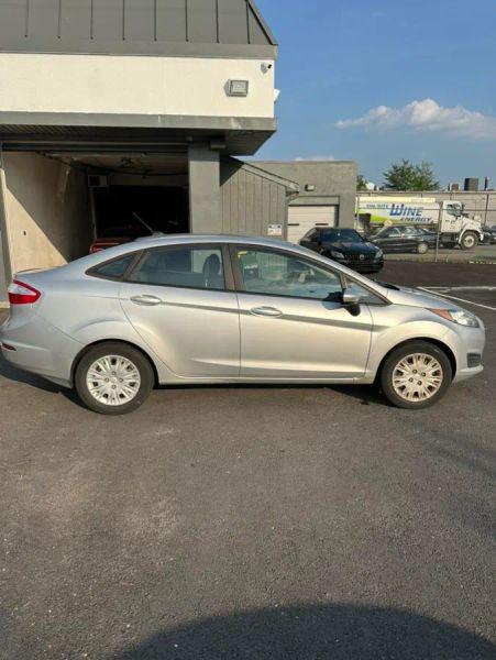 2016 Ford Fiesta S