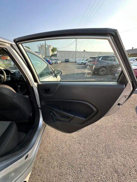 2016 Ford Fiesta S