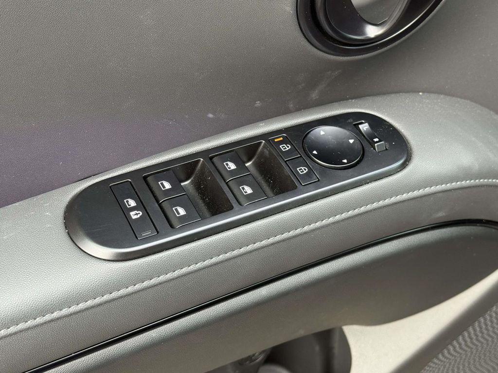 2026 Hyundai Palisade XRT Pro - Photo 30