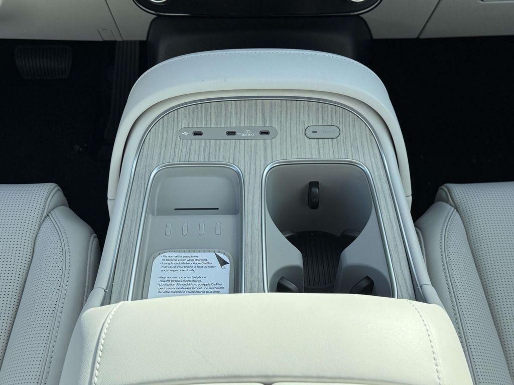 2026 Hyundai Palisade Calligraphy - Photo 22