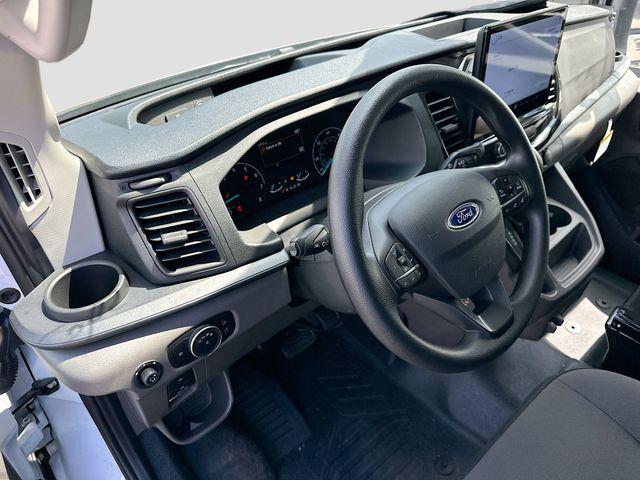 2024 Ford Transit Cutaway Base