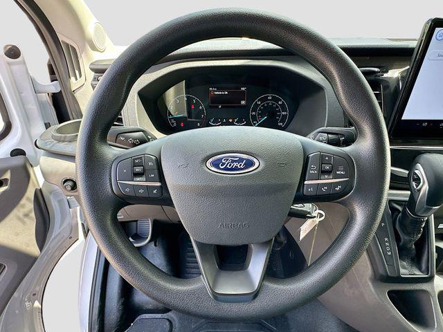 2024 Ford Transit Cutaway Base