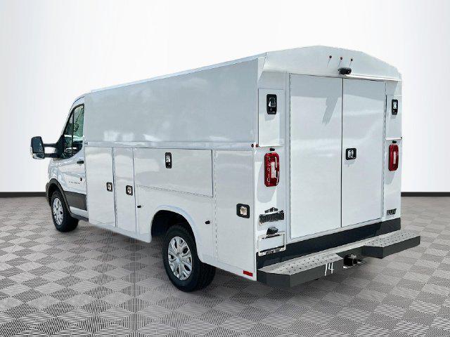 2024 Ford Transit Cutaway Base