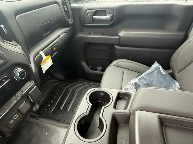 2025 Chevrolet Silverado 3500HD Work Truck