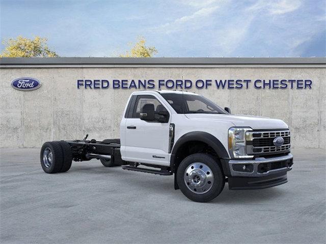 2025 Ford F-550 XLT