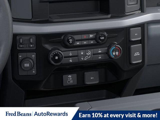2025 Ford F-550 XLT