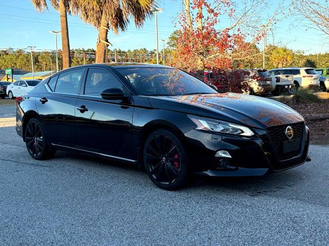 2022 Nissan Altima SR FWD
