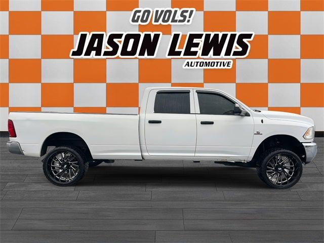 2017 RAM 2500 Tradesman Crew Cab 4x4 8 Box 2017 RAM 2500 Tradesman Crew Cab 4x4 8 Box