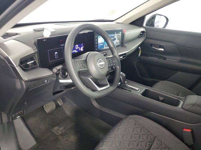 2025 Nissan Kicks SV FWD