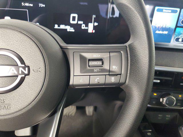 2025 Nissan Kicks SV FWD