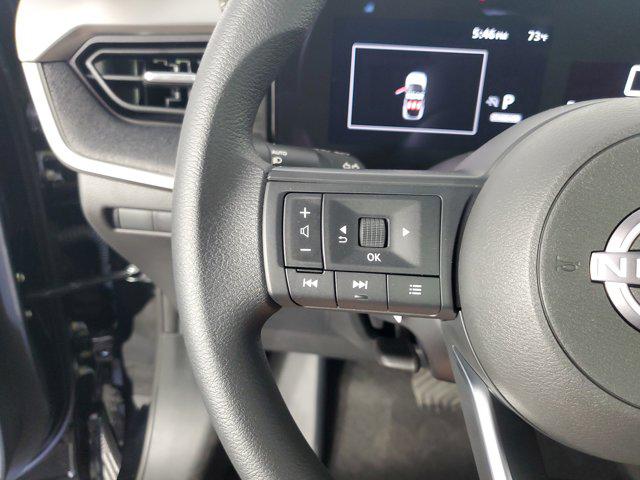2025 Nissan Kicks SV FWD