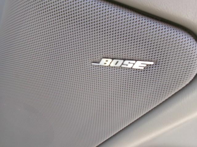 2005 Cadillac Escalade Standard