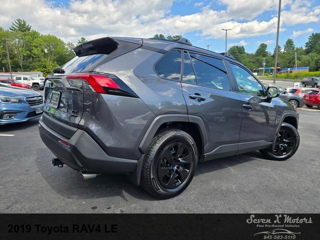 2019 Toyota RAV4 LE