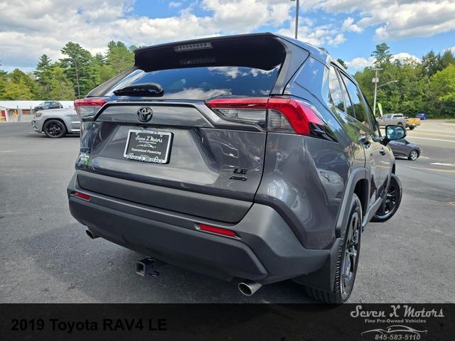 2019 Toyota RAV4 LE