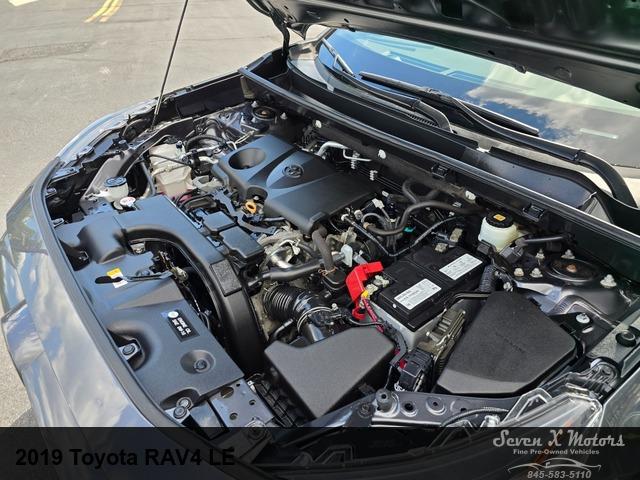 2019 Toyota RAV4 LE