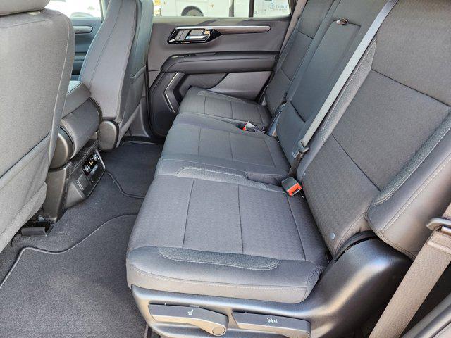 2025 Chevrolet Tahoe LS 4WD