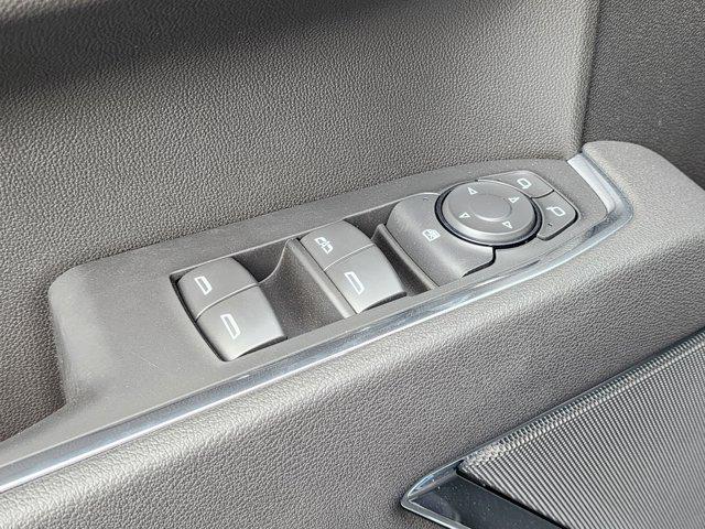2025 Chevrolet Silverado 1500 4WD Crew Cab Standard Bed LT
